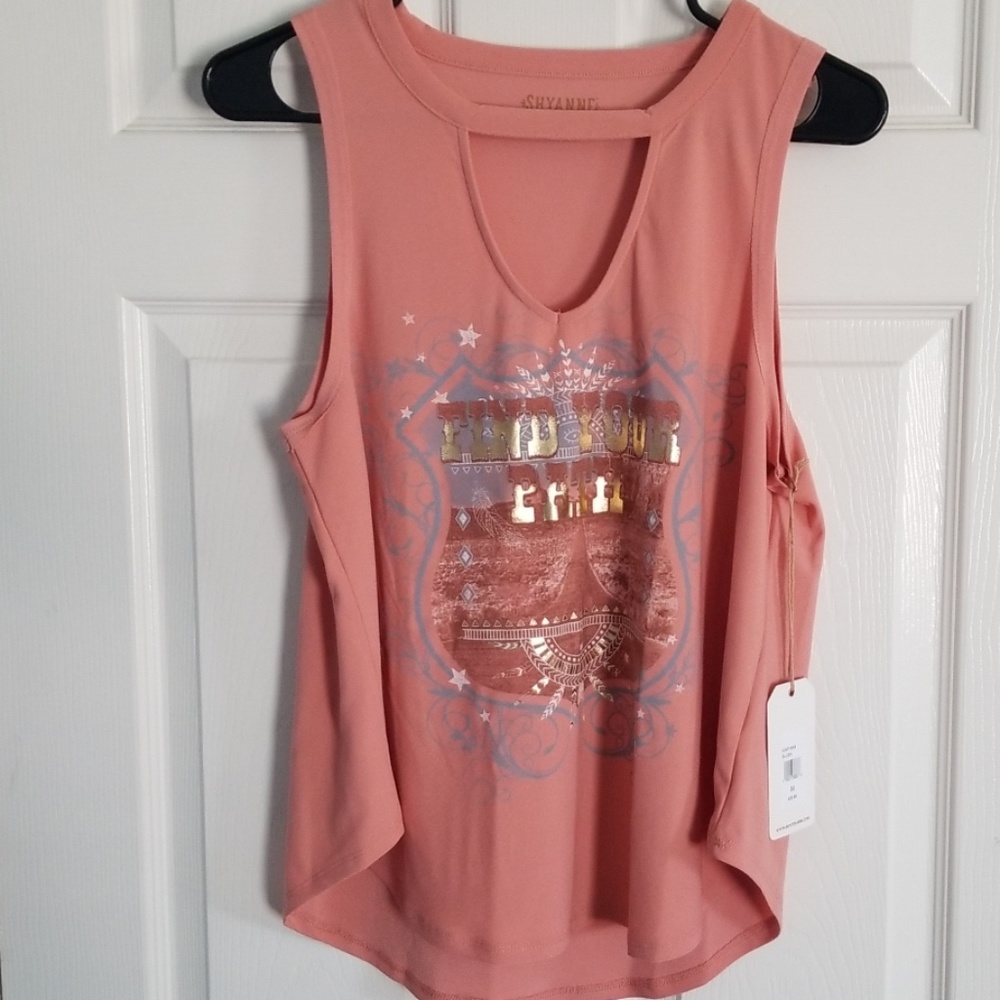 Shyanne "Find Your Path" Tank